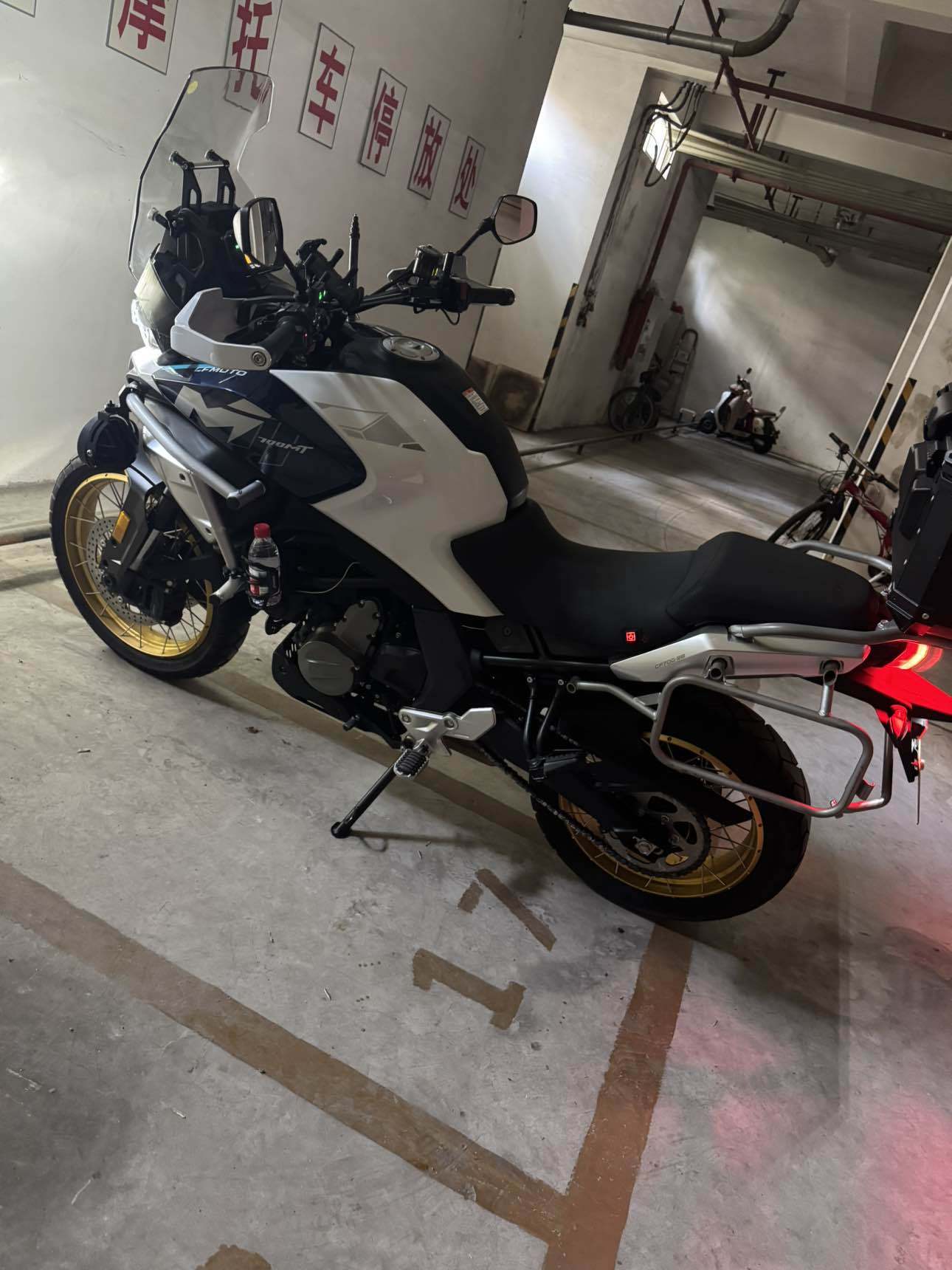 春风 700MT