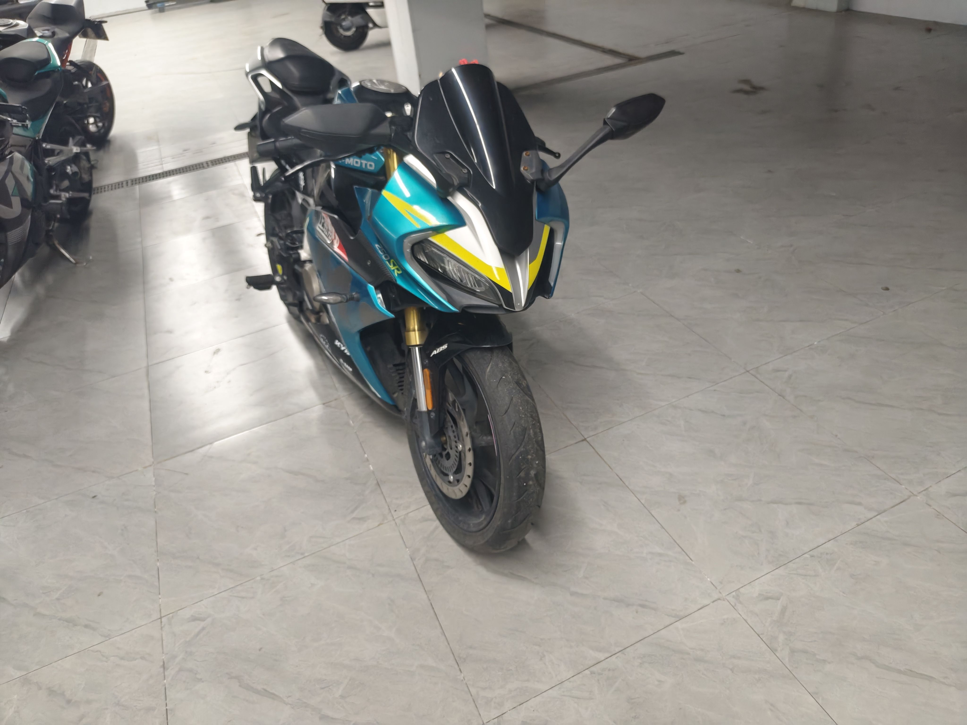 春风 250SR