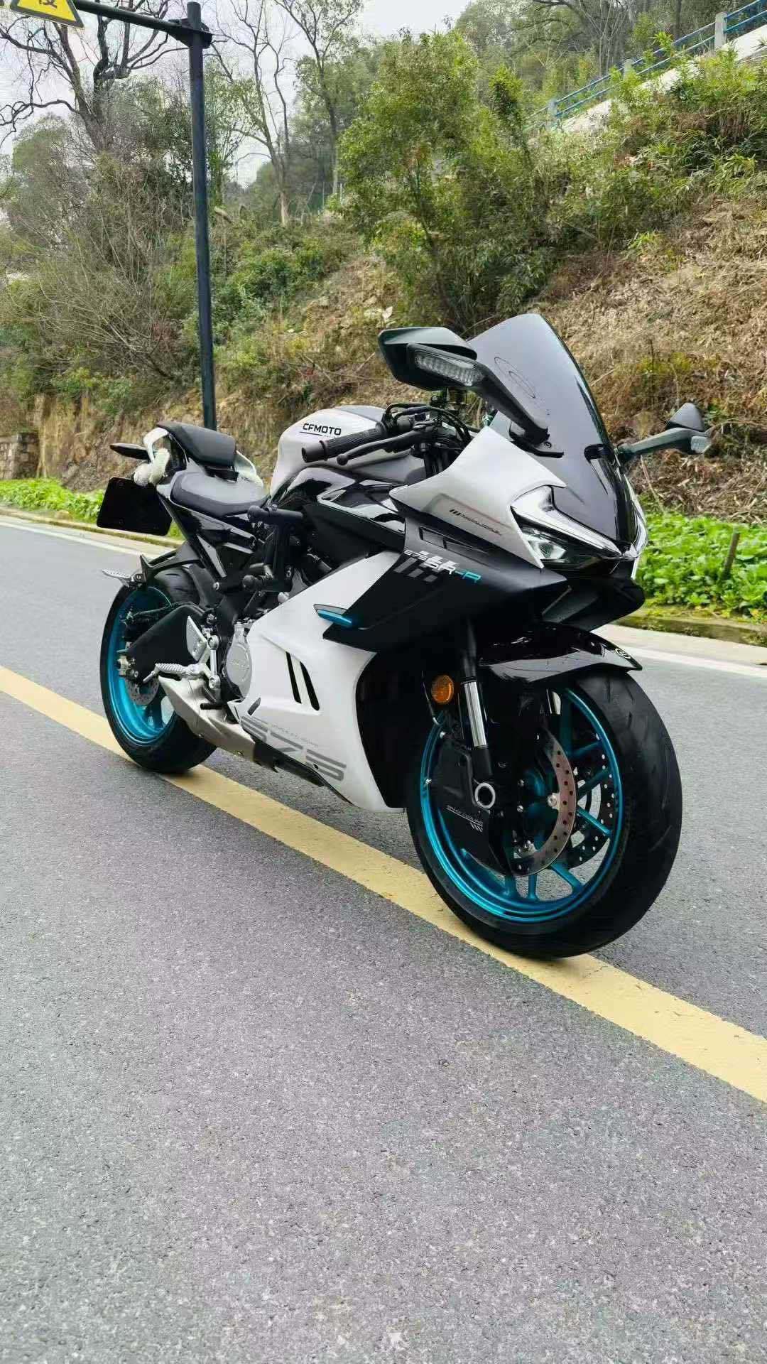 春风 675SR
