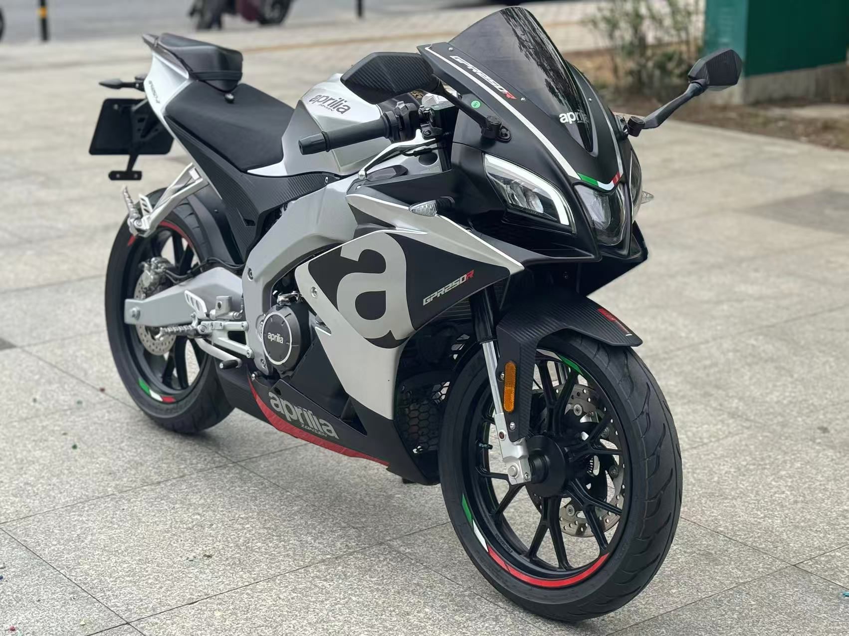宗申阿普利亚 GPR250R