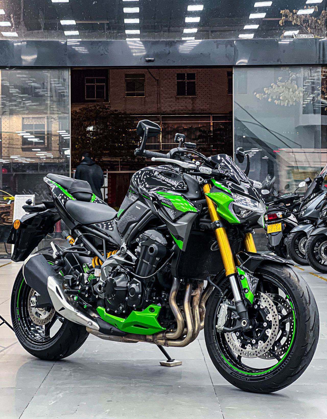 川崎 Z900