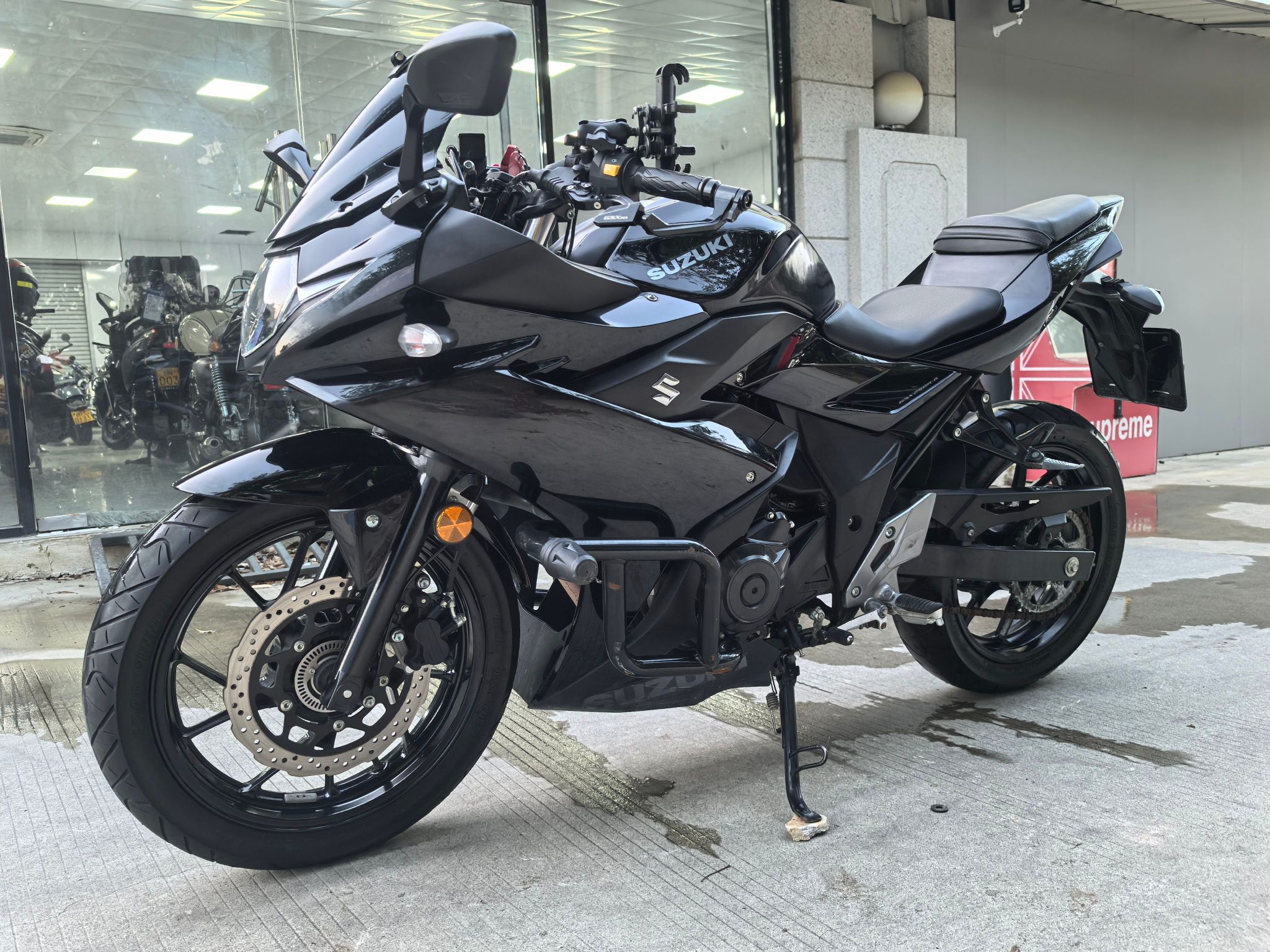 豪爵铃木 GSX250R