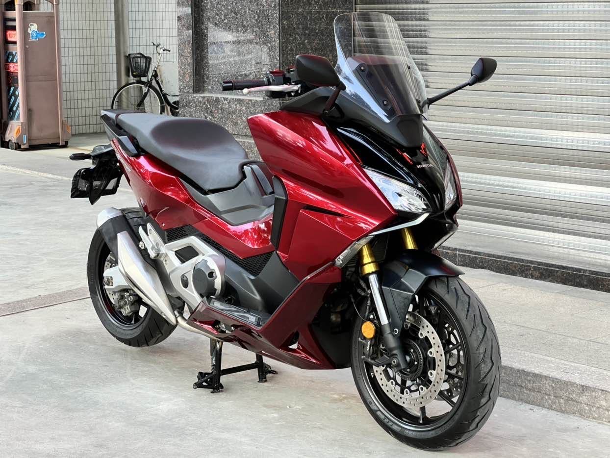 本田DREAMWING NSS750