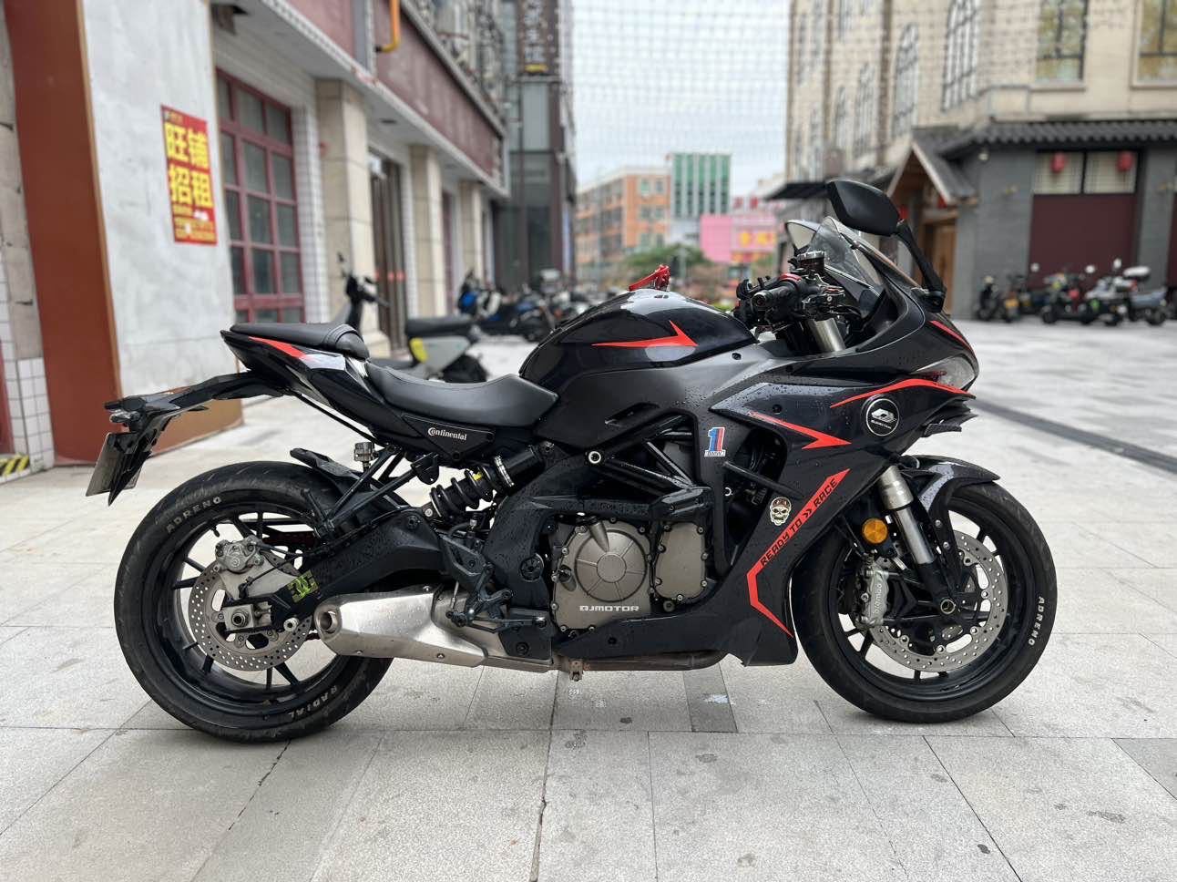 QJMOTOR 赛600