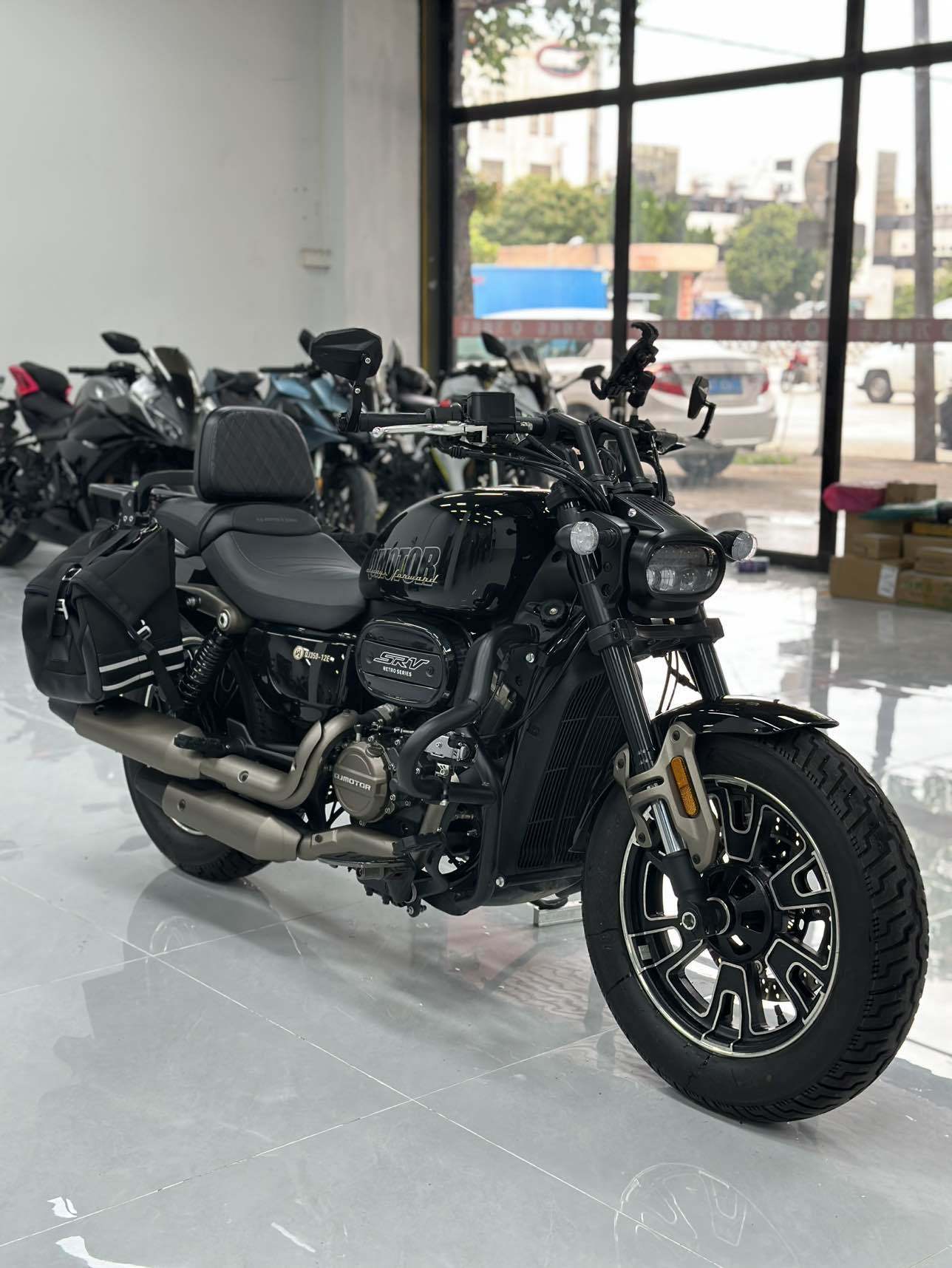QJMOTOR 闪350