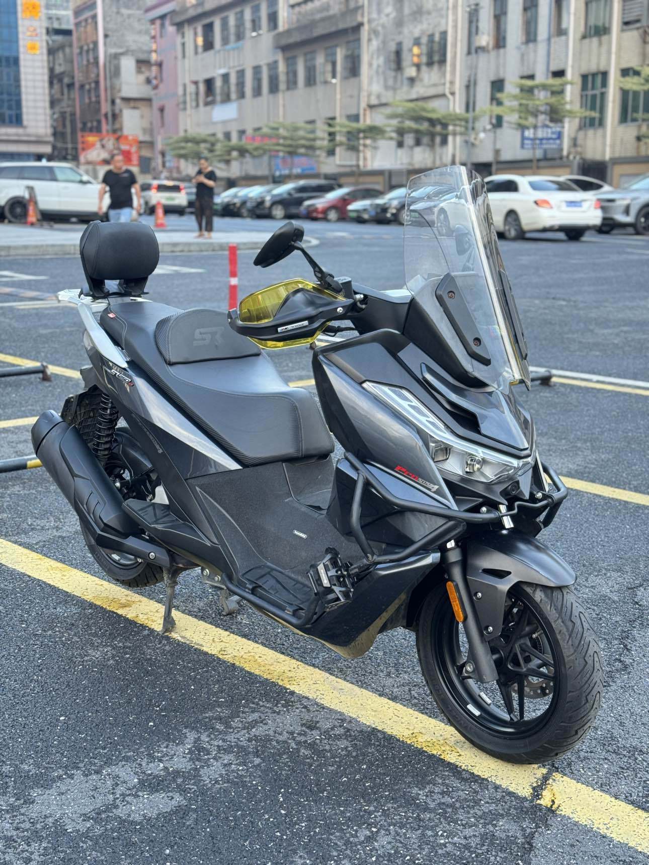 无极 SR250GT
