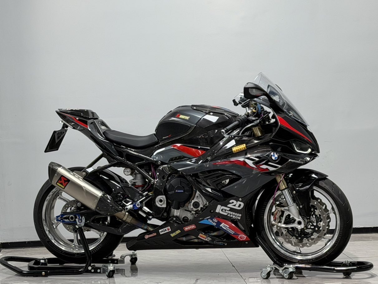 宝马 S 1000 RR