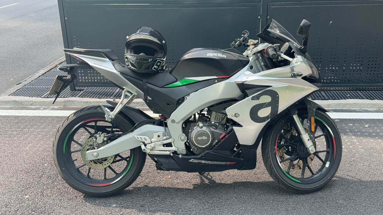 宗申阿普利亚 GPR250R