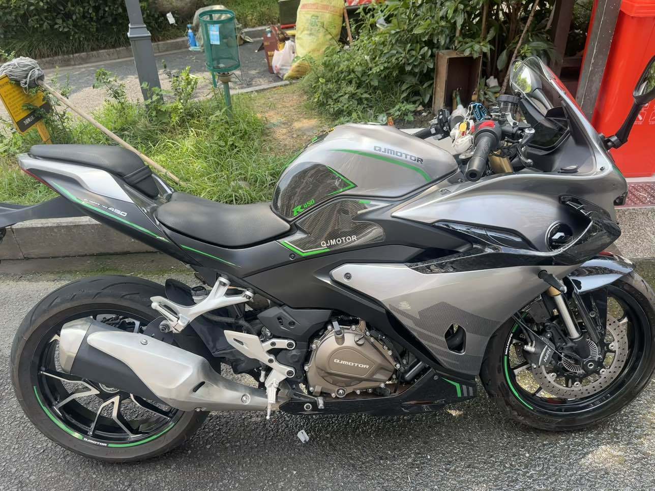QJMOTOR 赛450