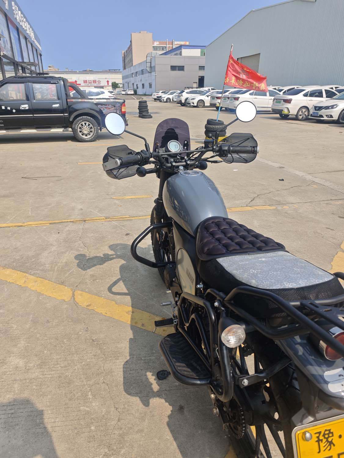 建设雅马哈 GT150 Fazer