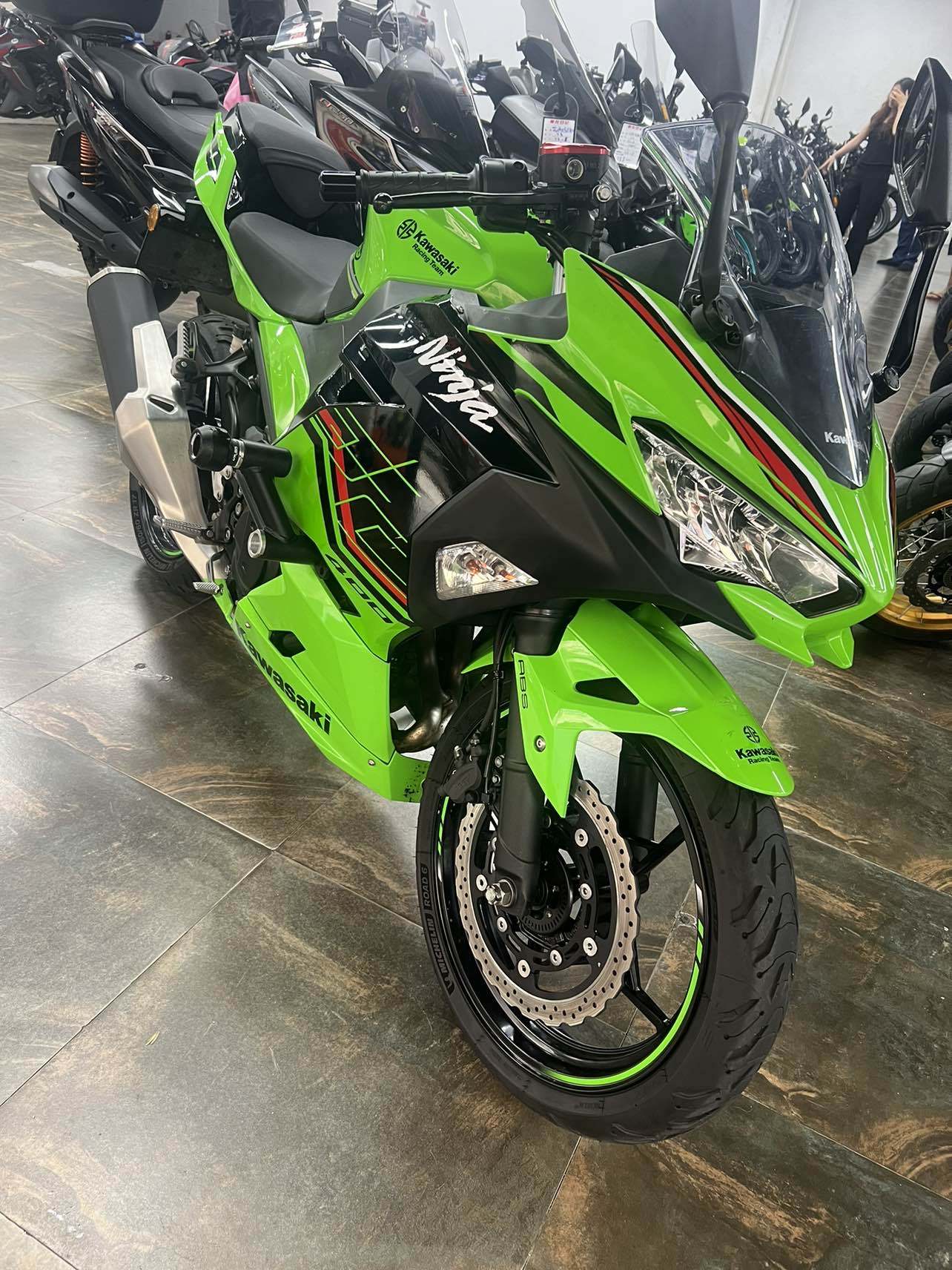 川崎 Ninja 400