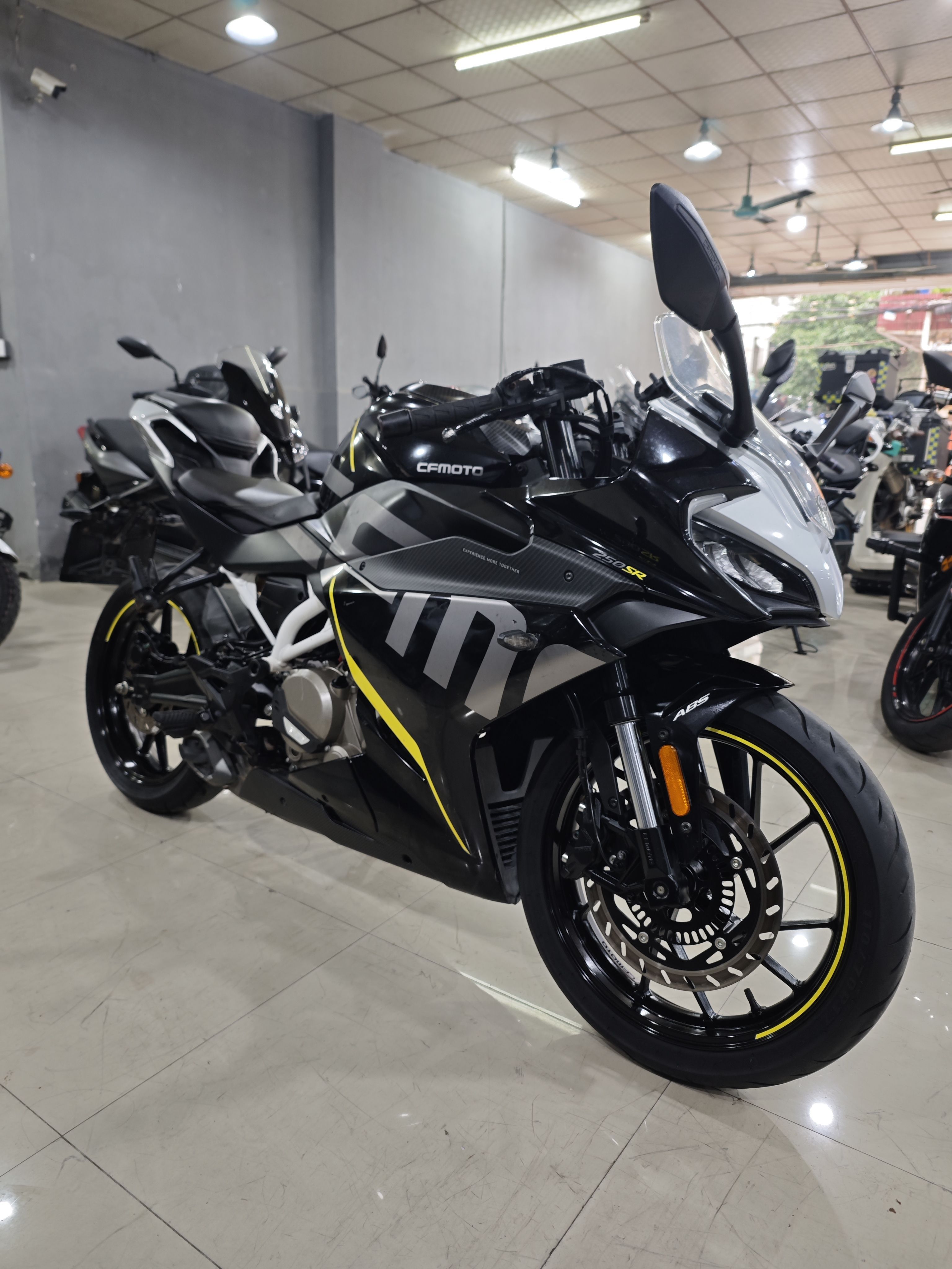 春风 250SR