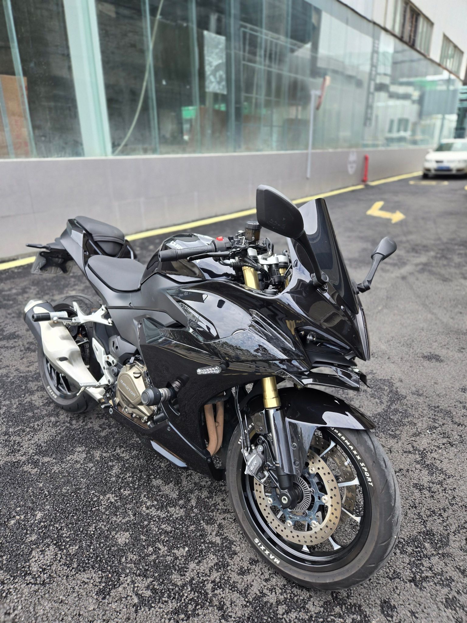 QJMOTOR 赛450