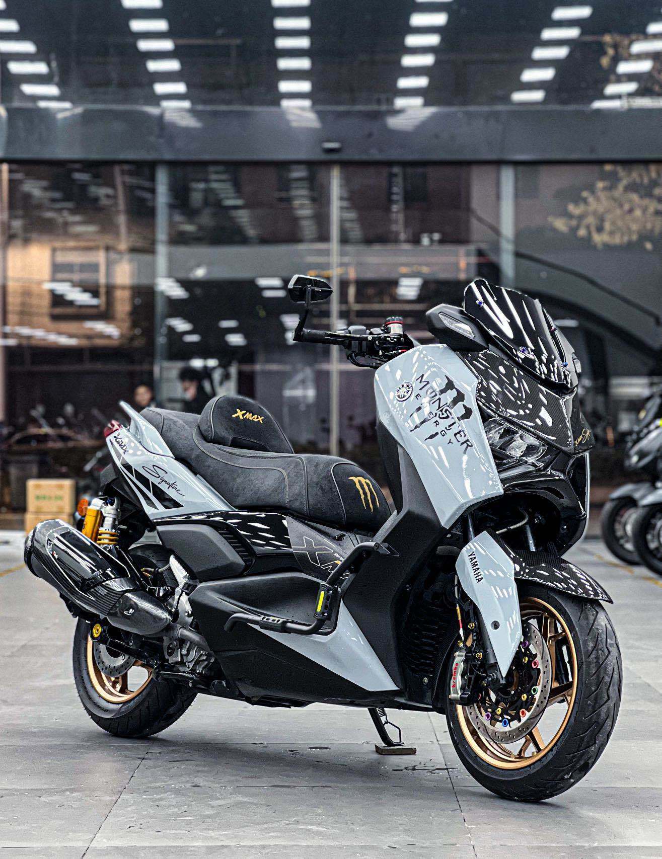 雅马哈 XMAX