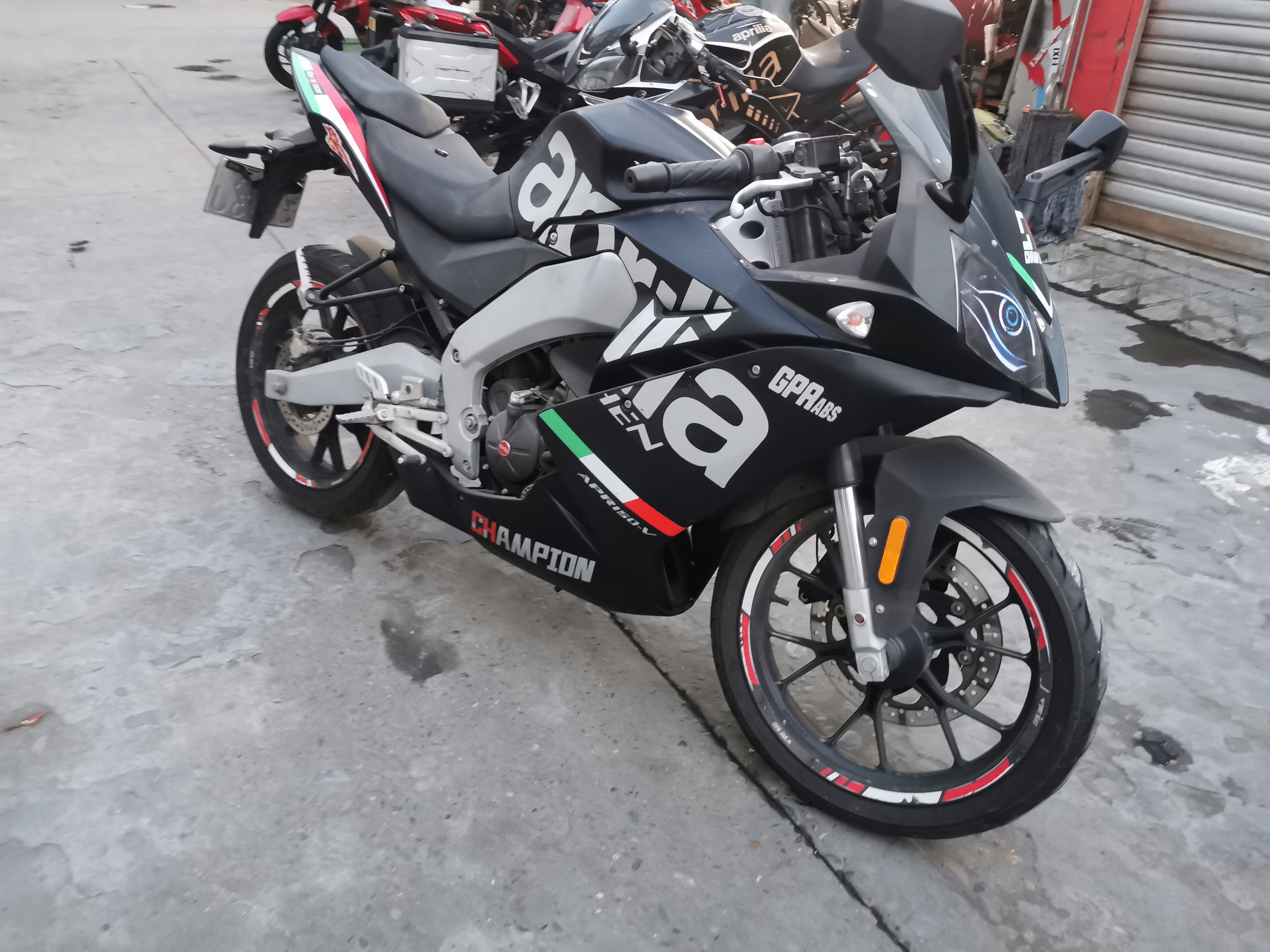 宗申阿普利亚 GPR150R