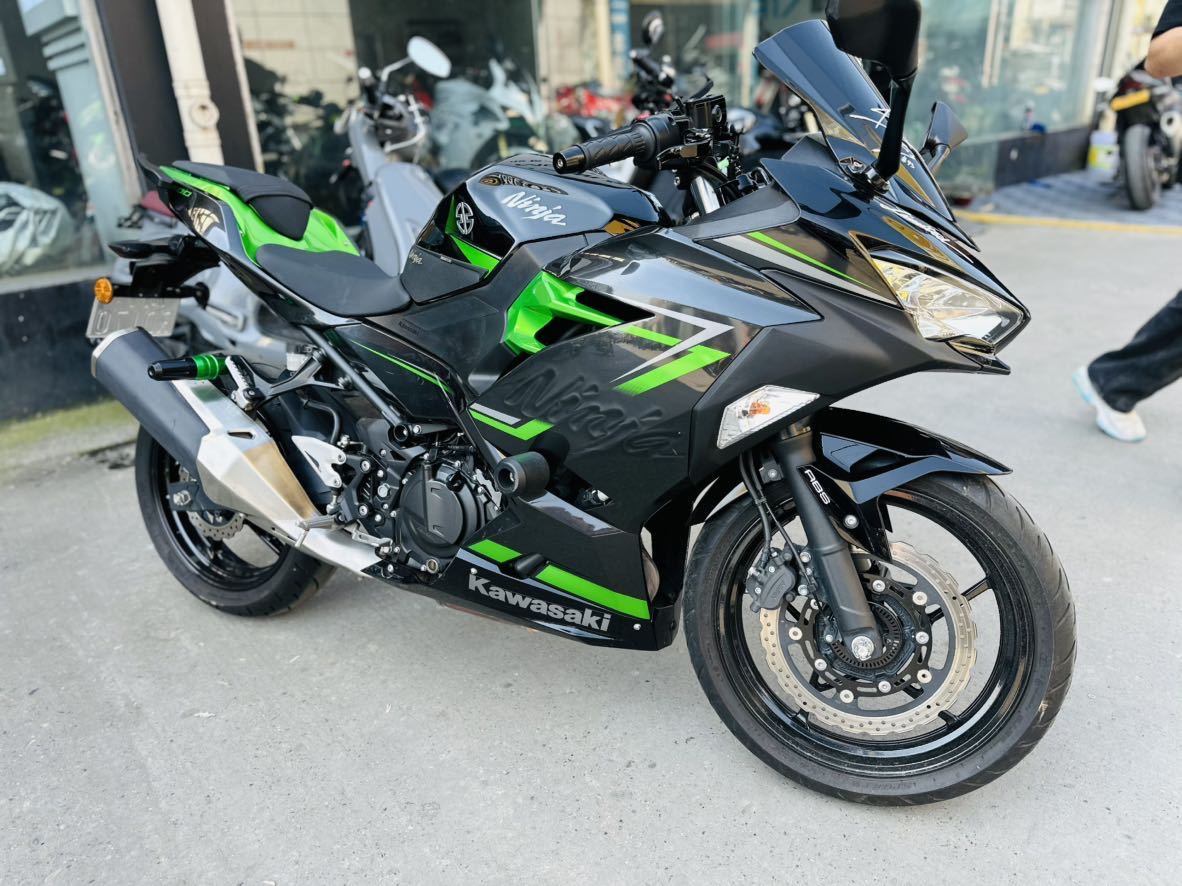 川崎 Ninja 400