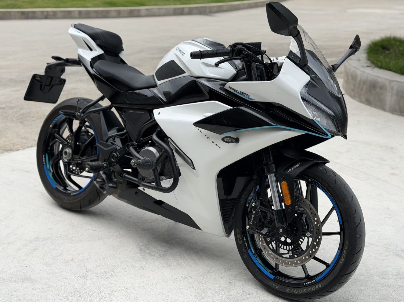 春风 250SR