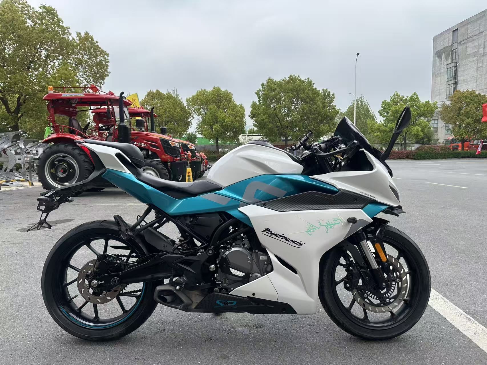 春风 250SR
