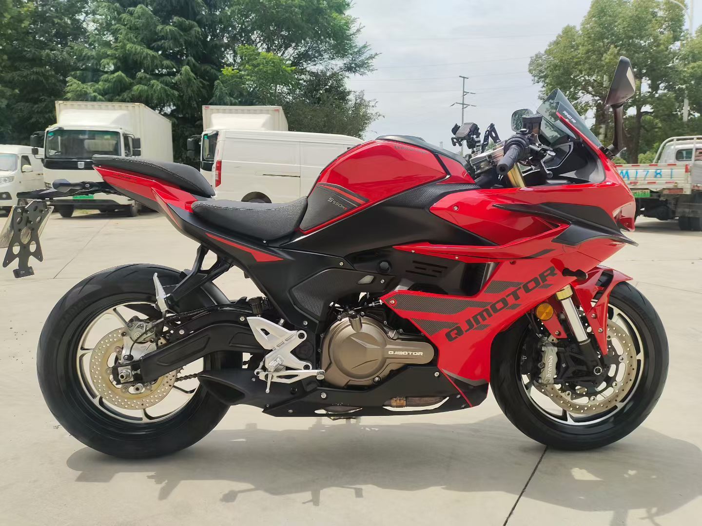 QJMOTOR 赛550