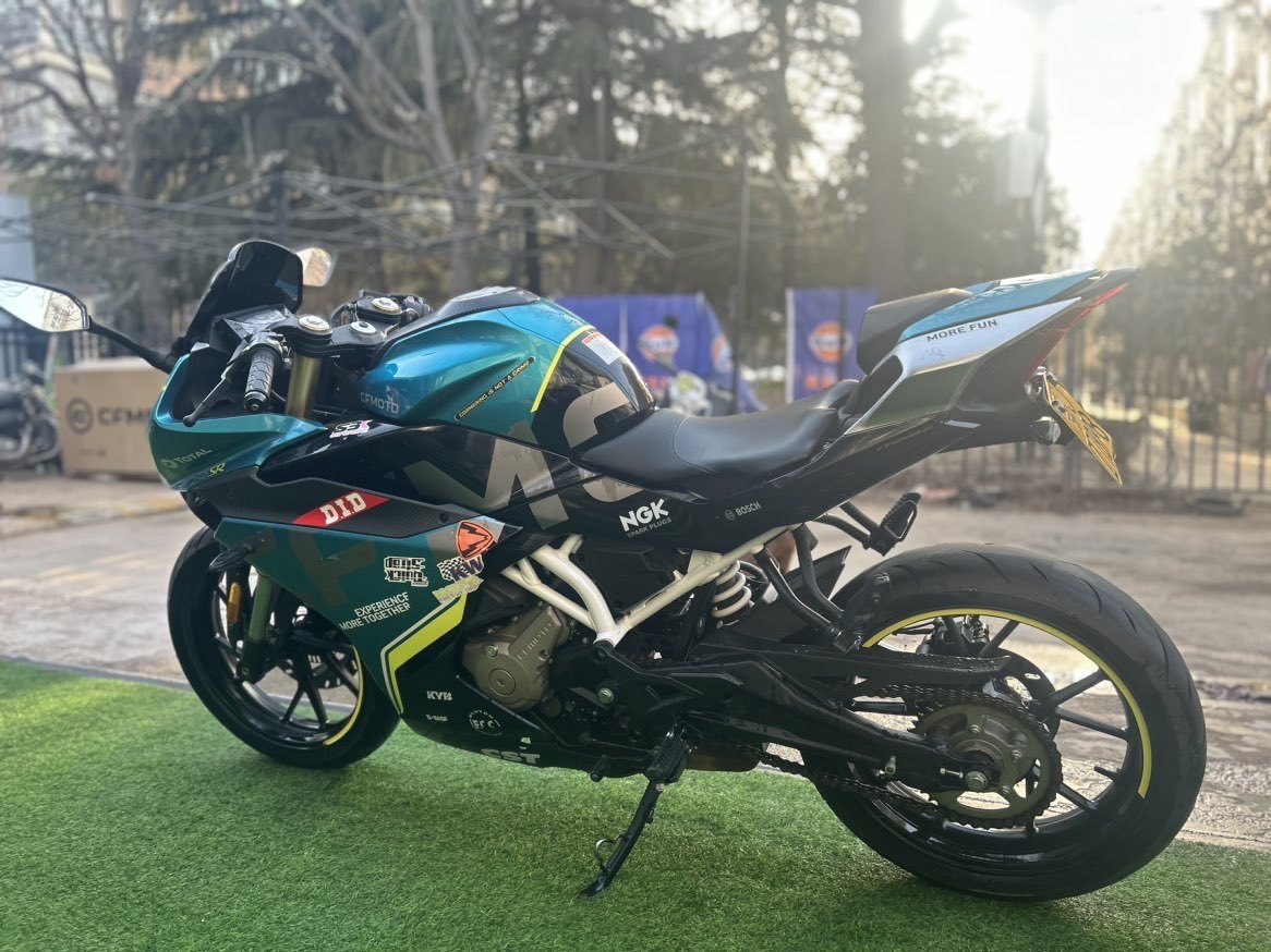 春风 250SR