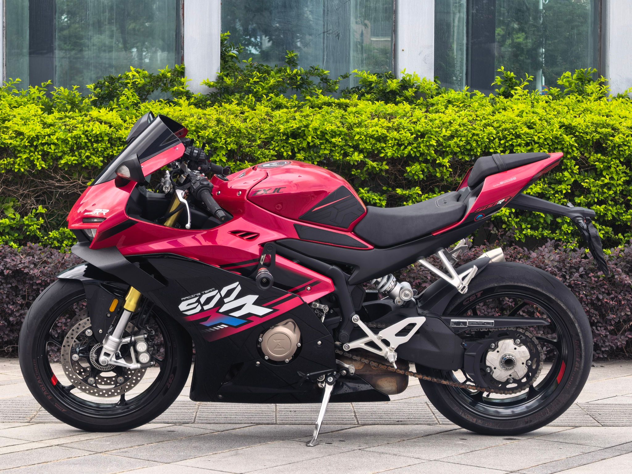 张雪机车 500RR