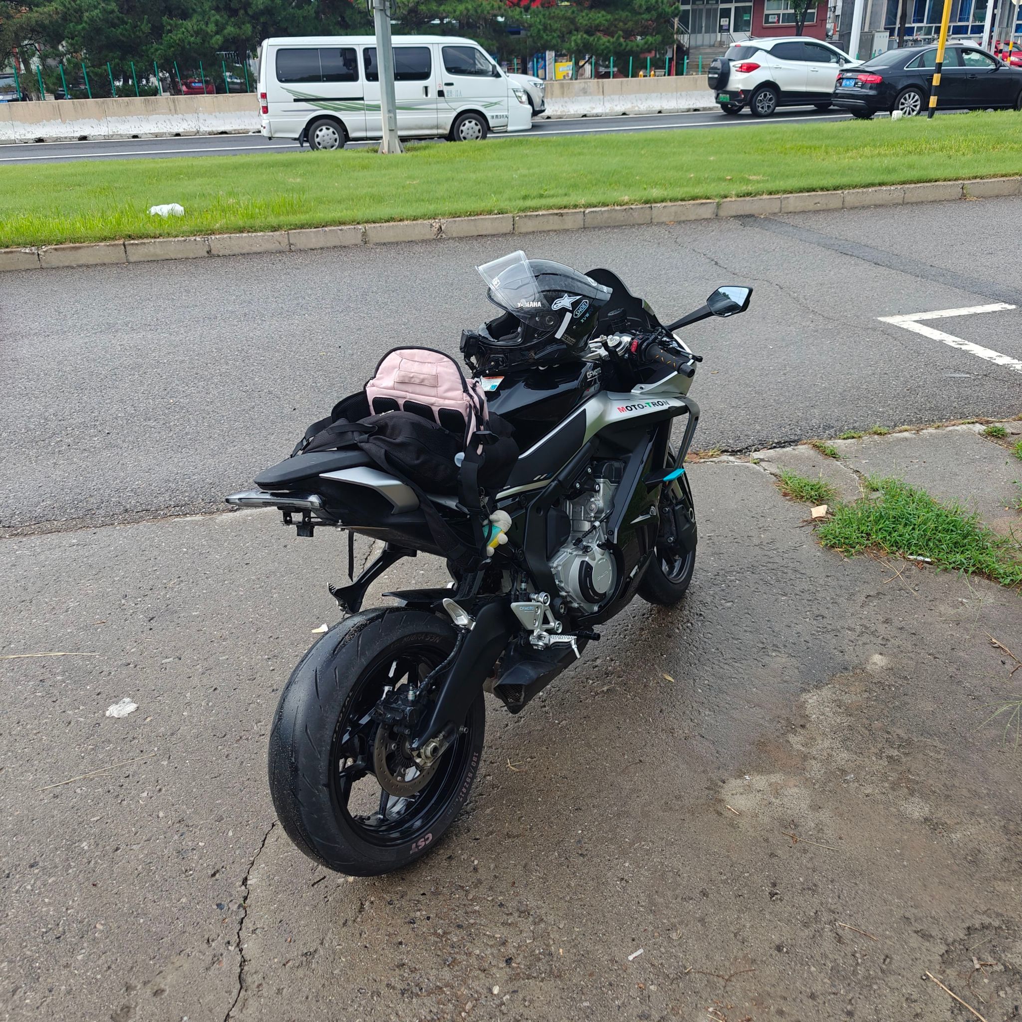 春风 675SR