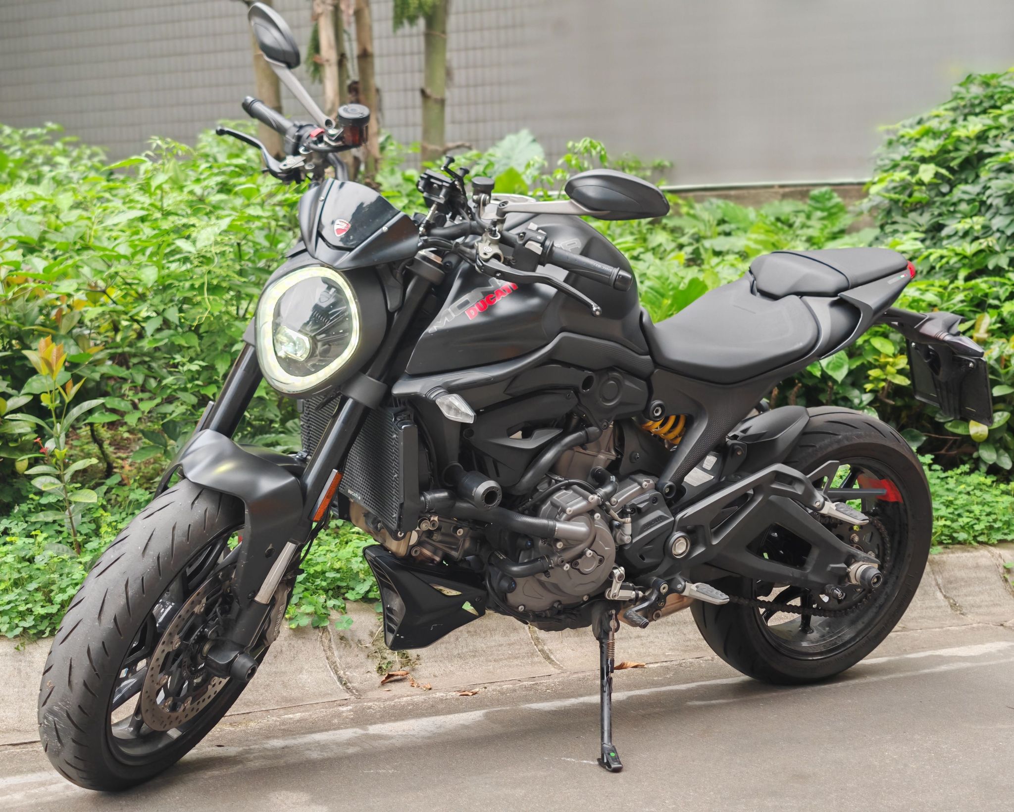 杜卡迪 Monster 950