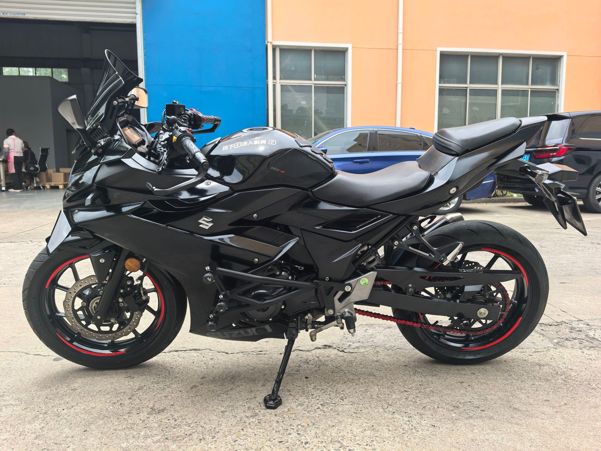 豪爵铃木 GSX250R