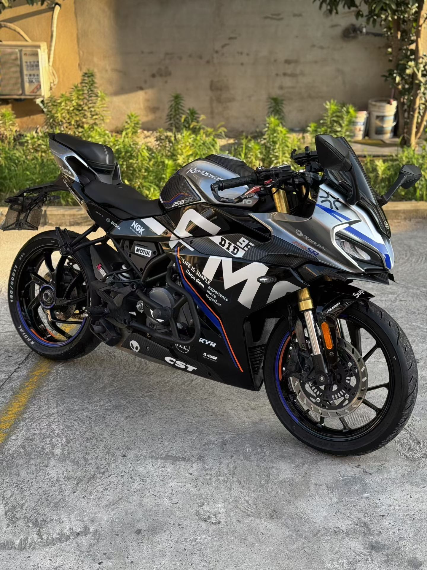 春风 250SR