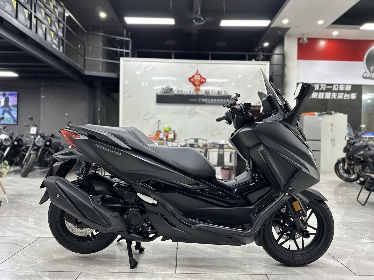 本田WING NSS350