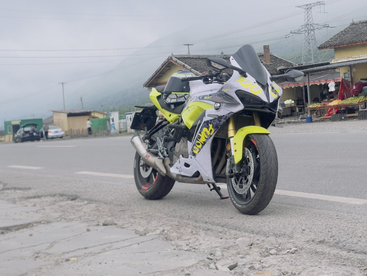 QJMOTOR 赛600