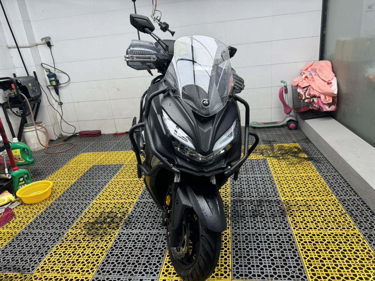 QJMOTOR 鸿250