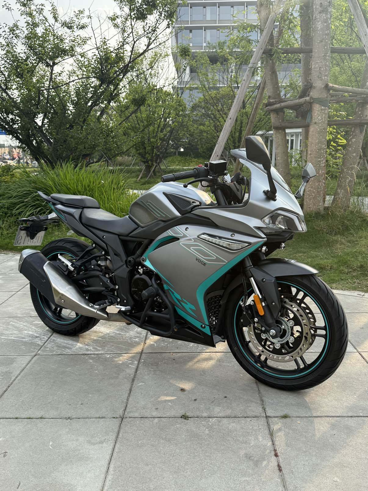 无极 300RR