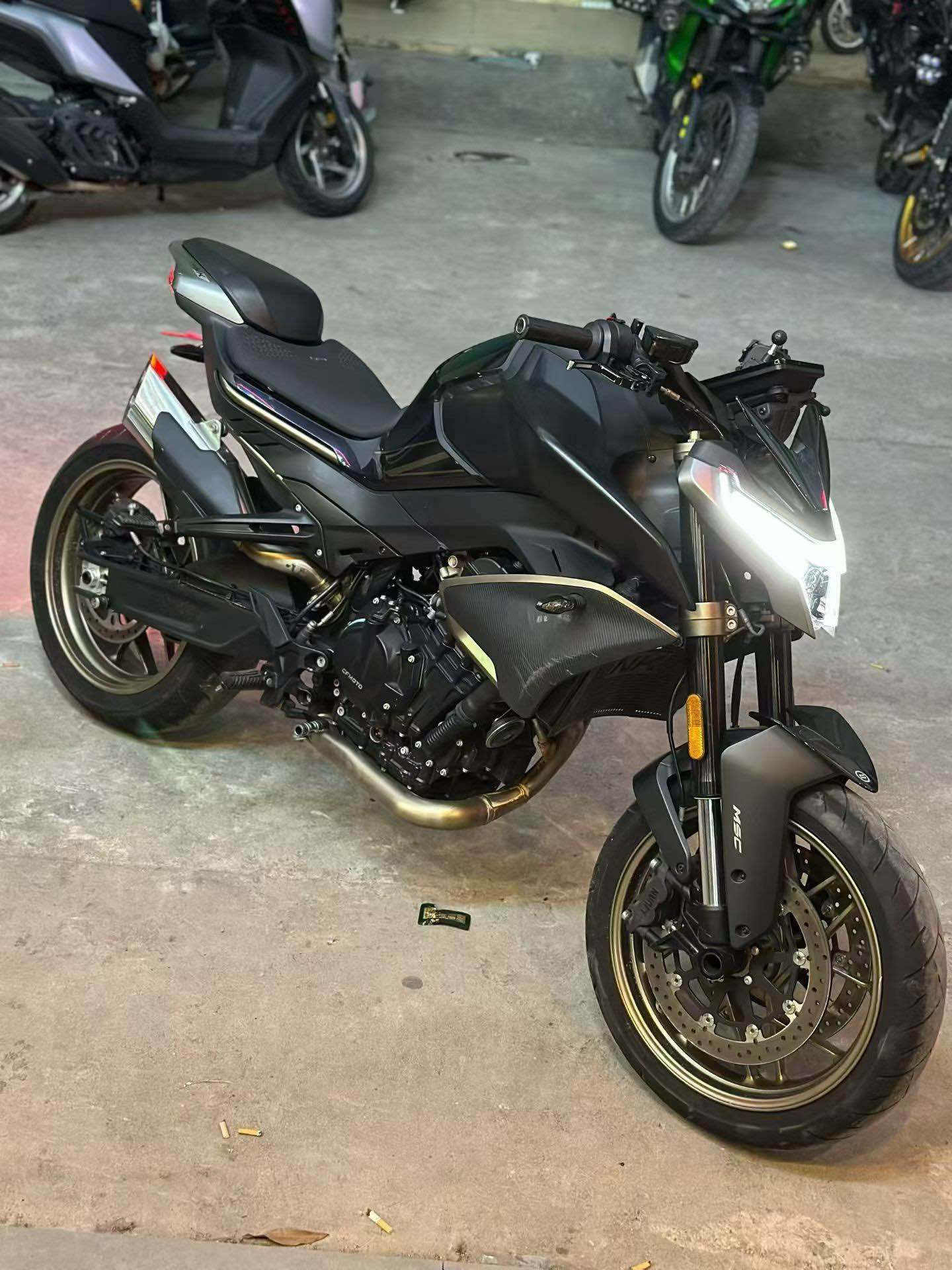 春风 800NK