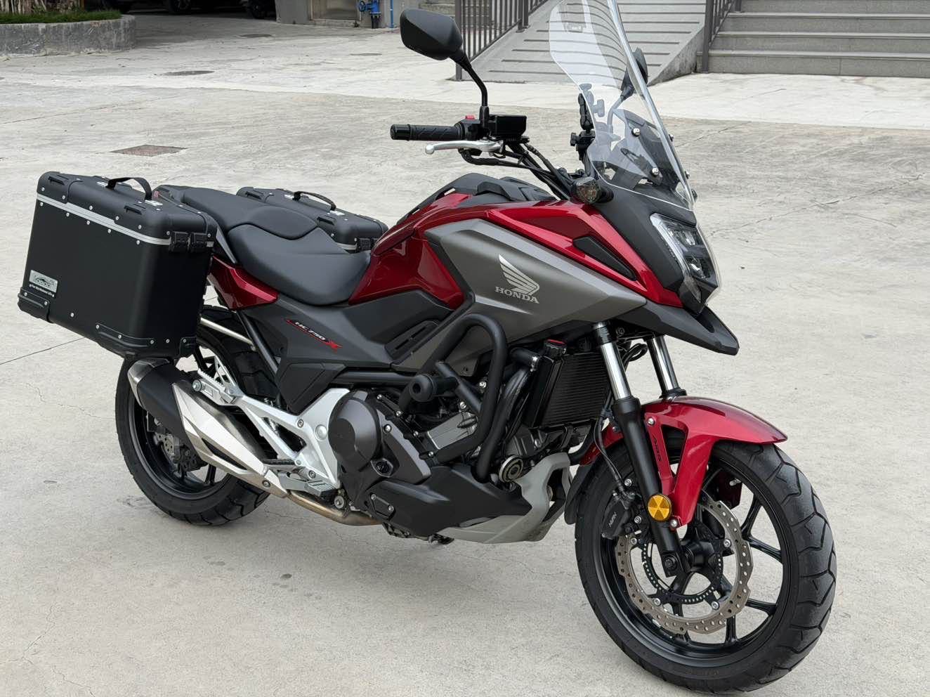 本田DREAMWING NC750X