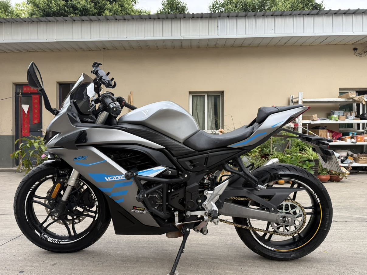 无极 250RR
