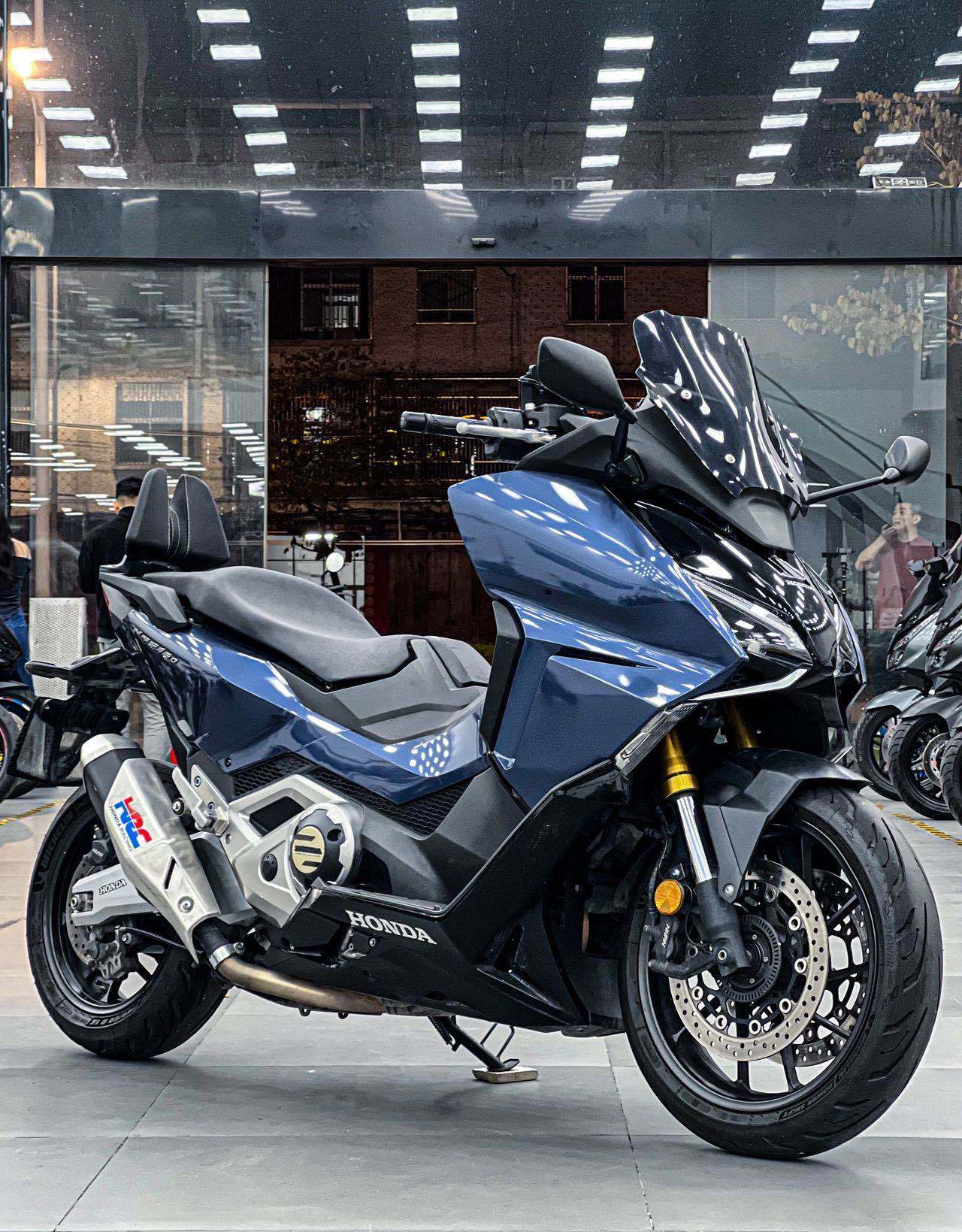 本田DREAMWING NSS750