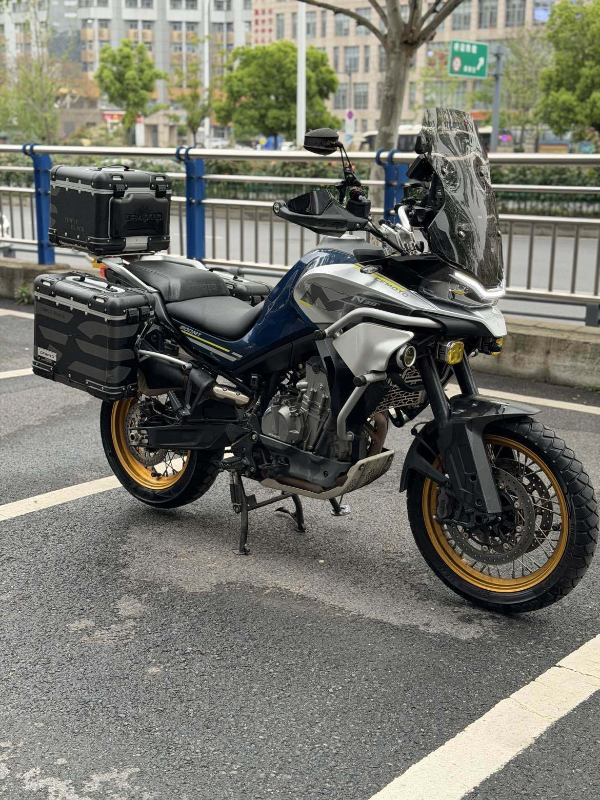 春风 800MT