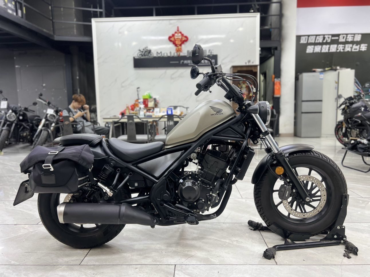 本田WING CM300