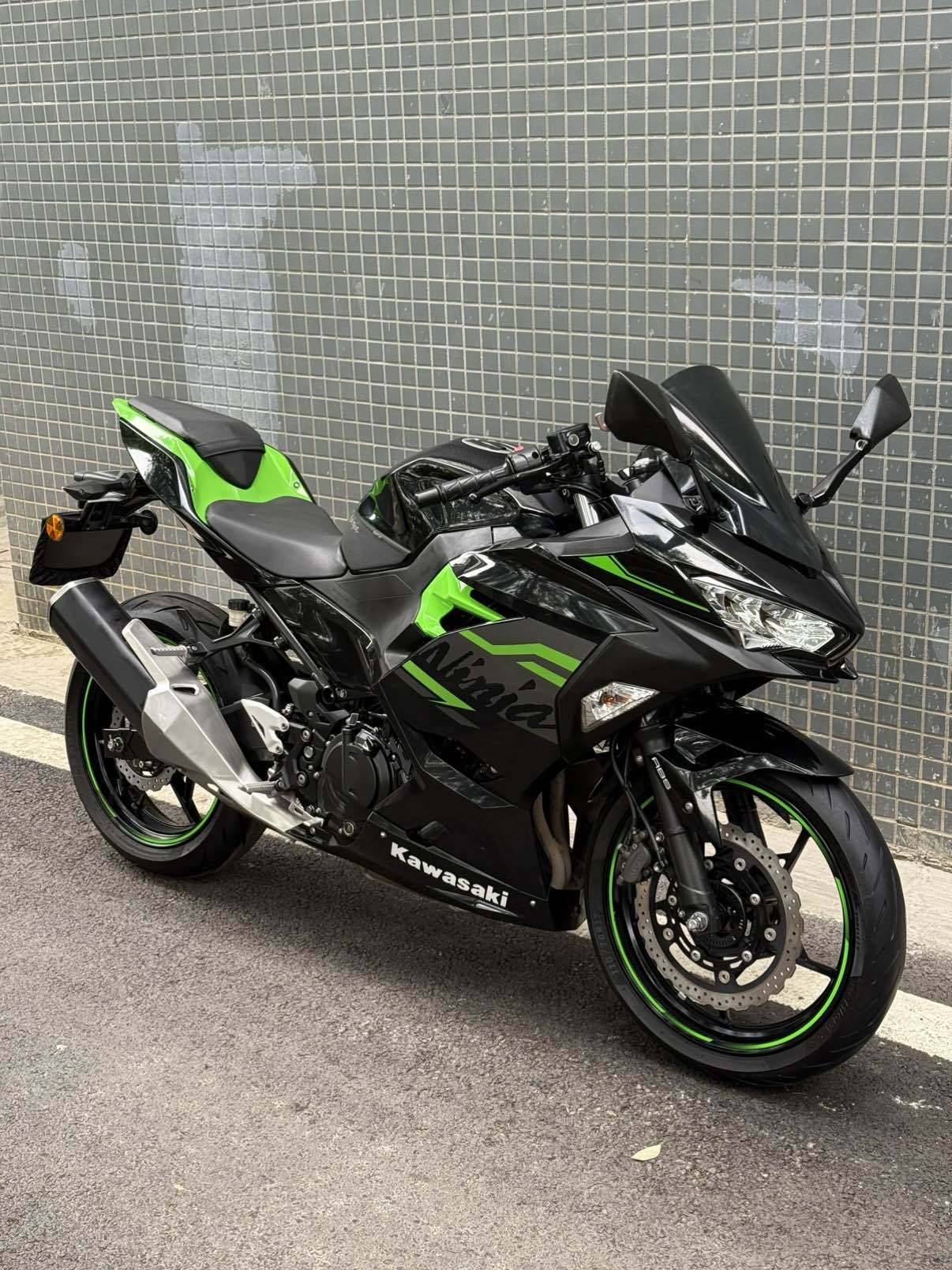 川崎 Ninja 400