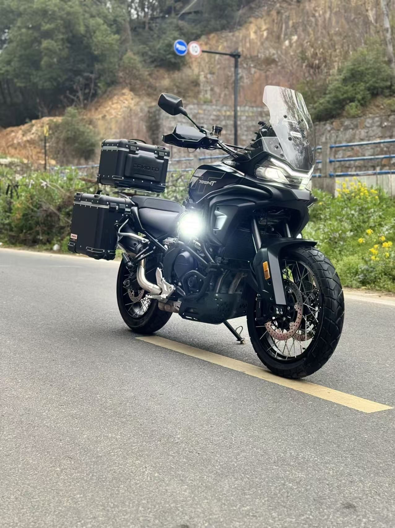 春风 700MT