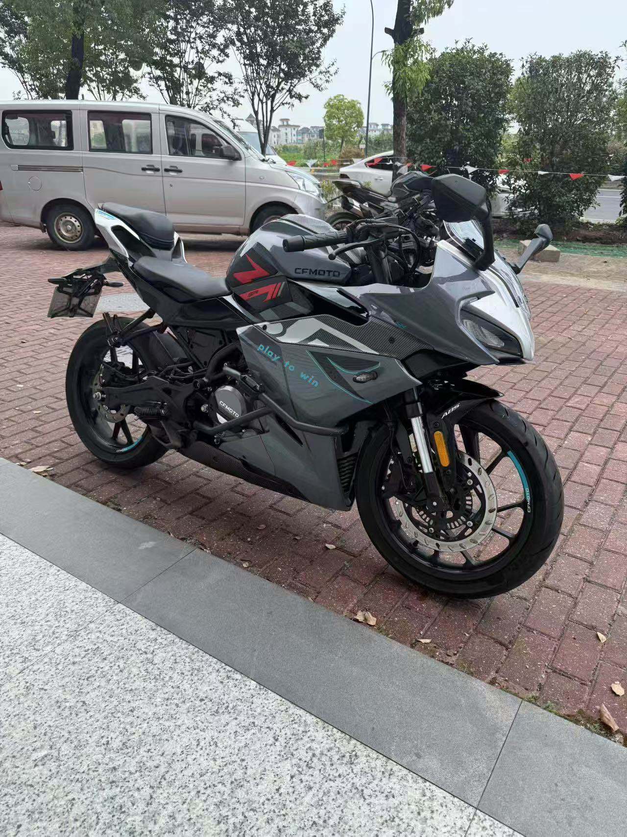 春风 250SR