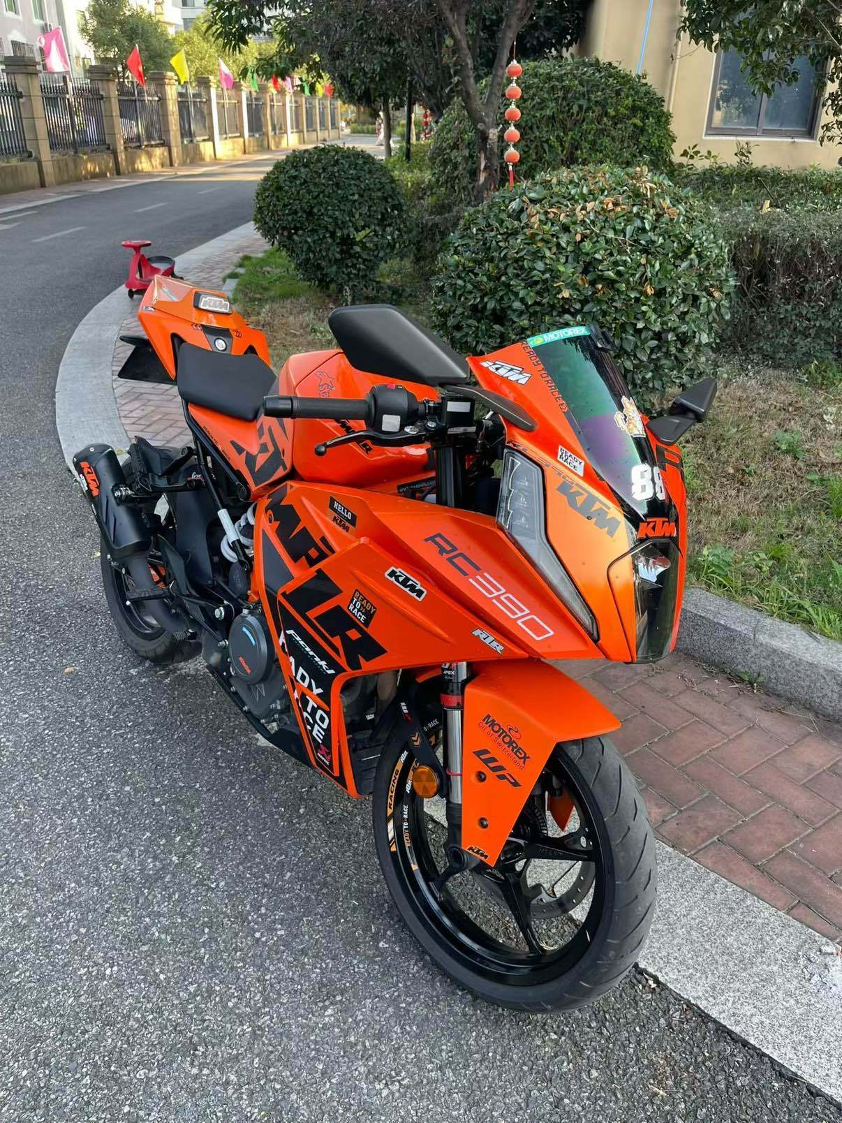 KTMR2R RC 390 