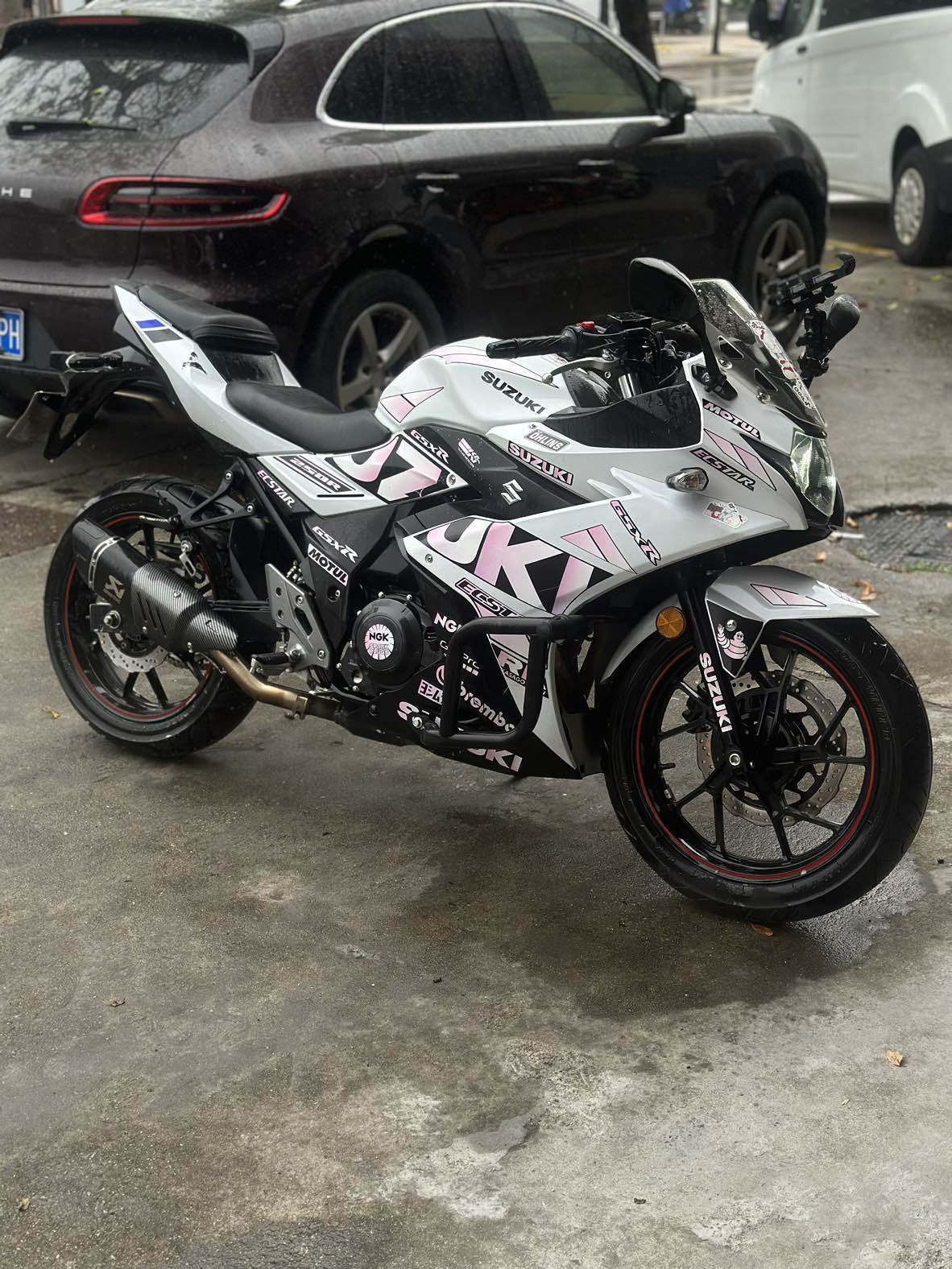 豪爵铃木 GSX250R
