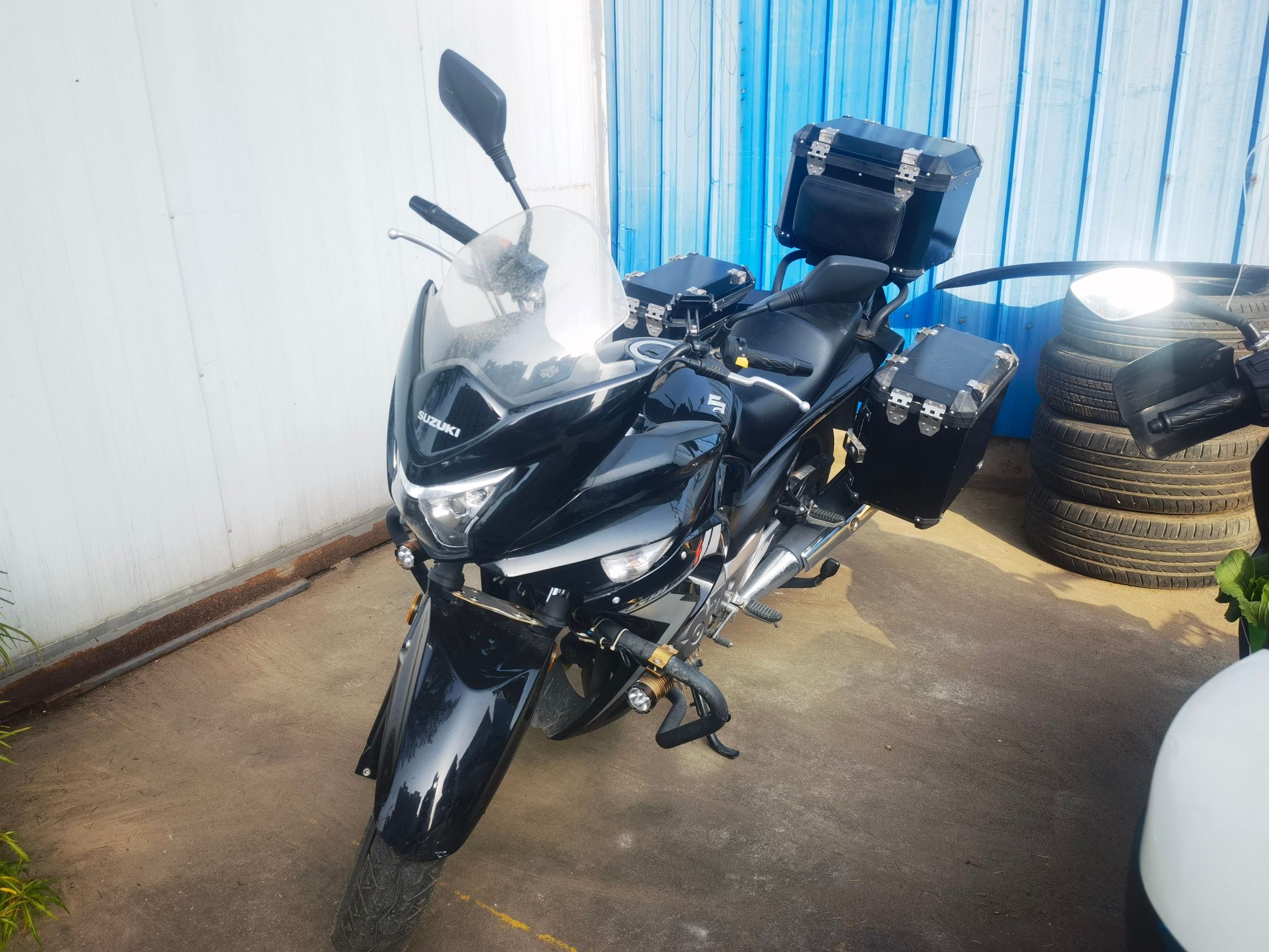 豪爵铃木 骊驰 GW 250F