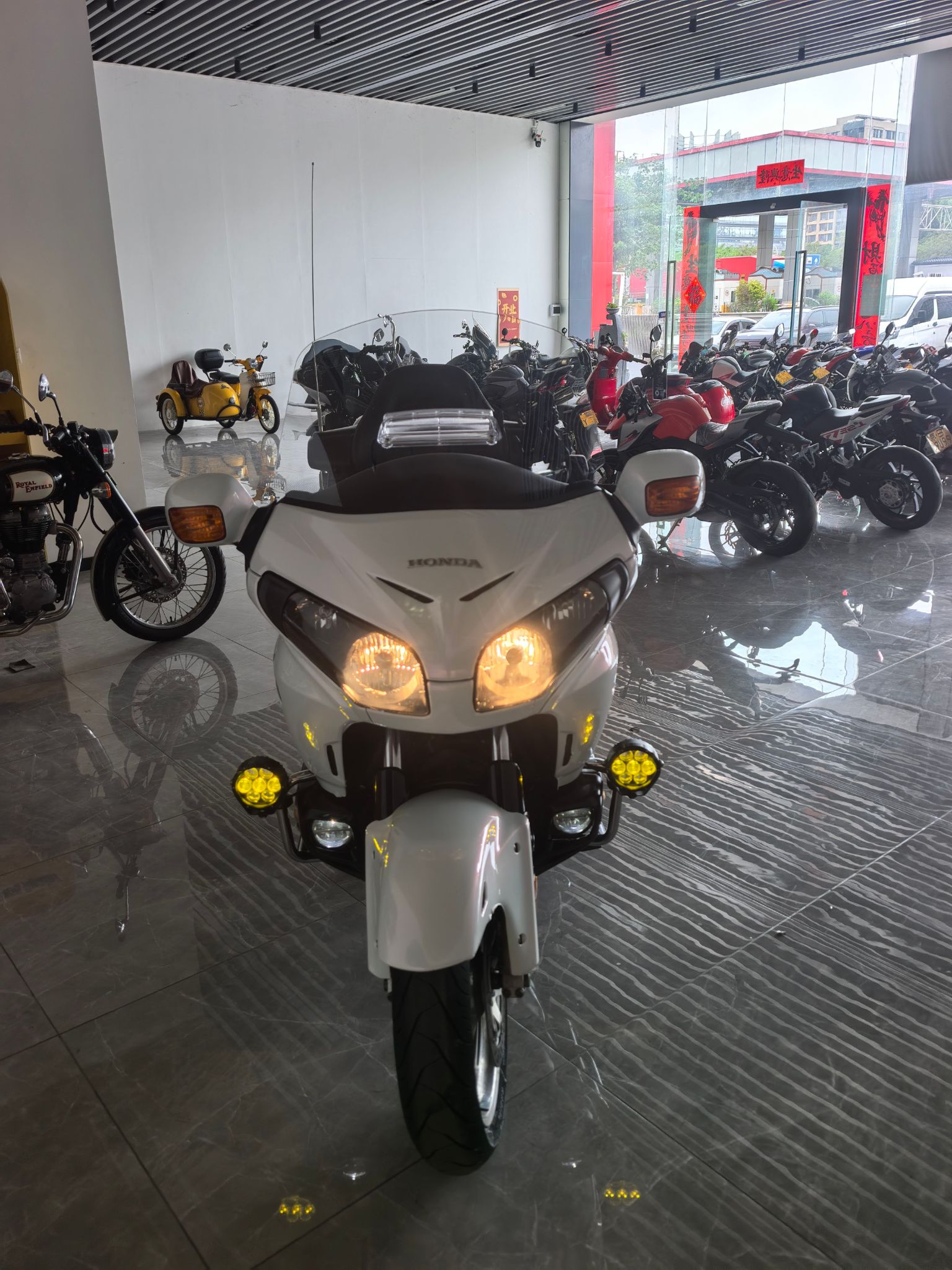 本田DREAMWING Gold Wing GL1800