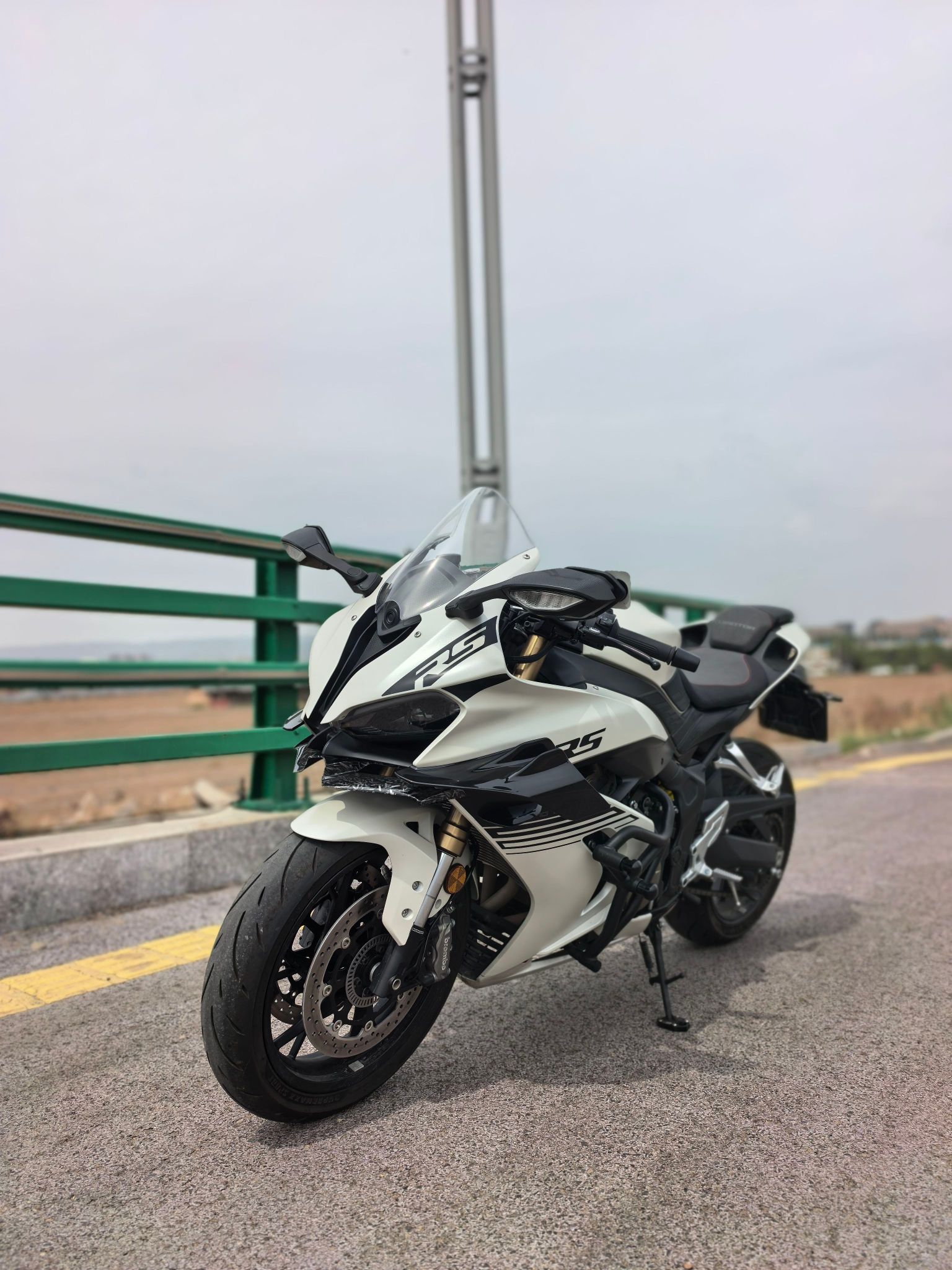 QJMOTOR 赛600