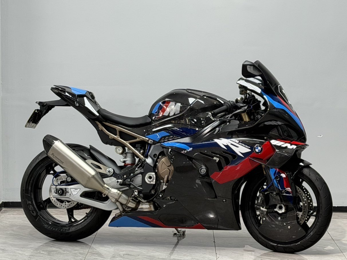 宝马 S 1000 RR