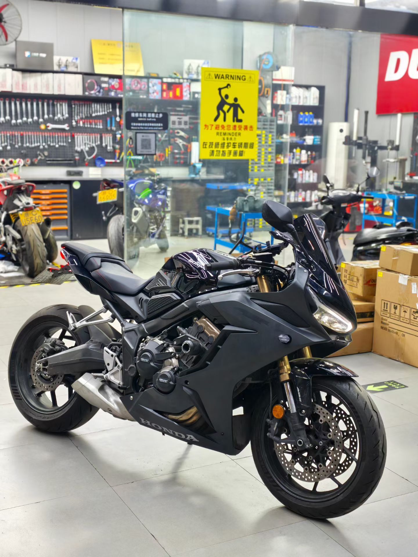 本田DREAMWING CBR650R