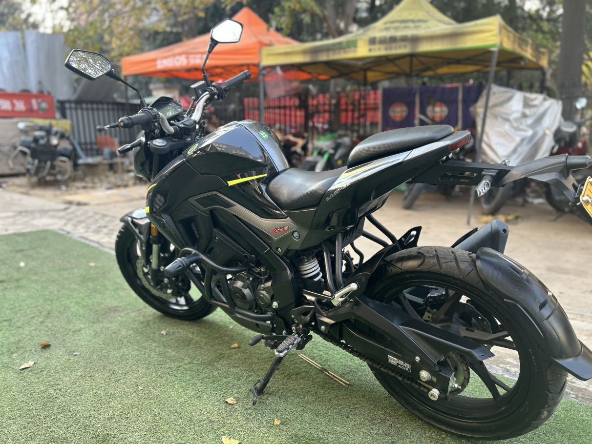贝纳利 小迅龙 BN150S